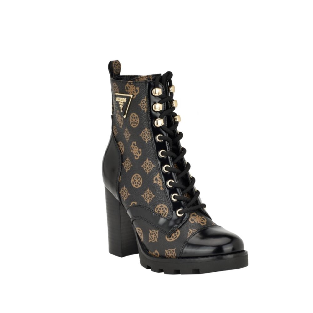 GUESS Women's Neadyn Heeled Lug Sole Lace-Up Hiker Booties, Sz. 8.5M
